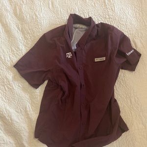 Columbia Texas A&M short-sleeve fishing shirt size medium